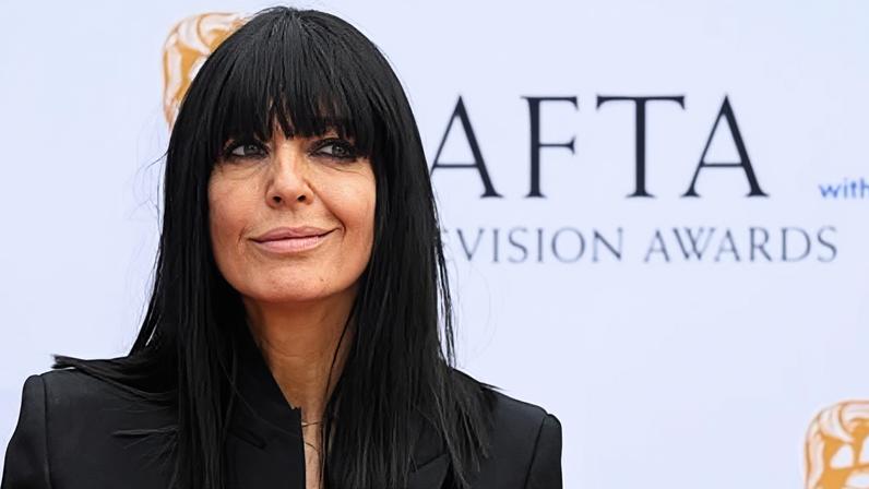 Estrelas desfilam no tapete vermelho do Bafta TV Awards