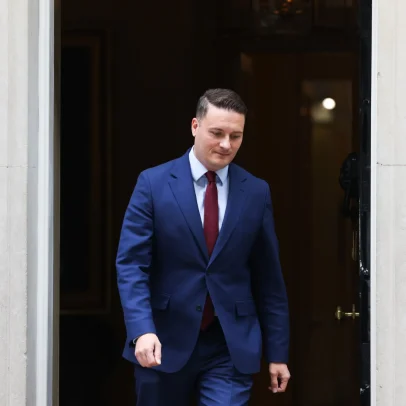 Starmer enfrenta desafio à liderança no Reino Unido por rival Wes Streeting