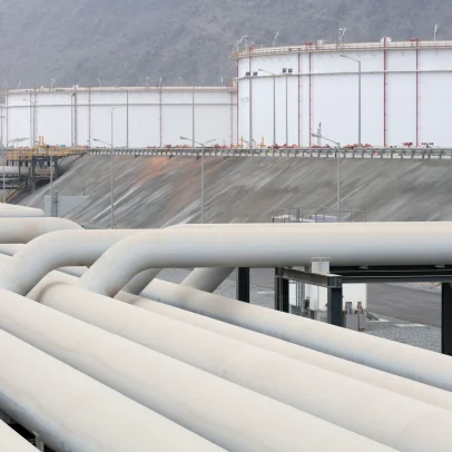 Emirados Árabes concluirão novo oleoduto de bypass de Hormuz até 2027