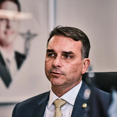 Keir Starmer enfrenta crise, agravando a instabilidade no Reino Unido