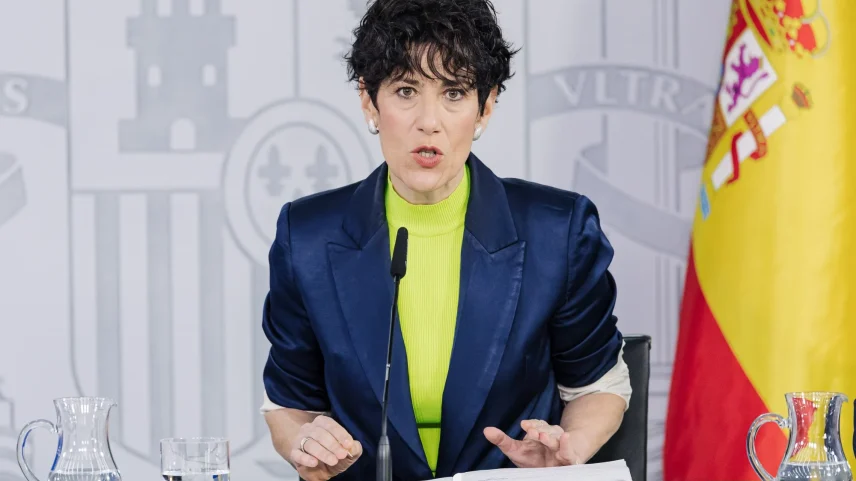 Immigration Minister Elma Saiz