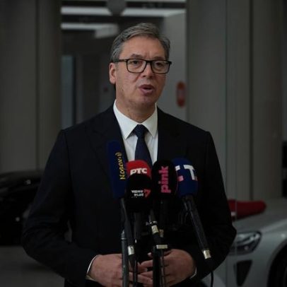 China investe US$ 1,1 bilhão na Sérvia em IA, robôs e carros