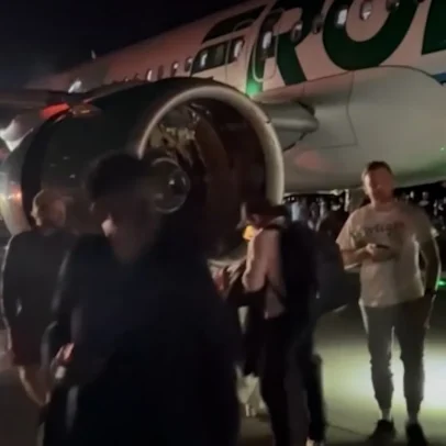 Voo da Frontier atinge e mata pedestre na pista de Denver