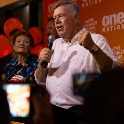 Partido de extrema-direita australiano vence vaga em primeira vitória eleitoral