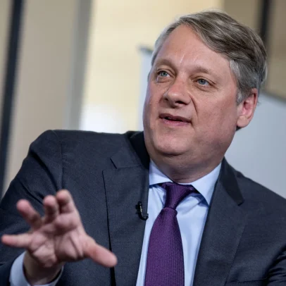 CIO da Pimco vê risco de alta de juros dos EUA devido à guerra no Irã, diz FT