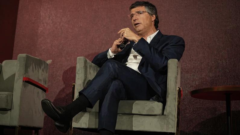 PILARES - Esteves: elogios à independência do Congresso e à altivez do Judiciário (Erika Fujyama/.)