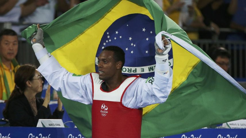 Rio de Janeiro – Maicon Siqueira derrota britânico Mahama Cho e conquista bronze na categoria acima de 80 kg no taekwondo (Reuters/Issei Kato/Direitos Reservados)
