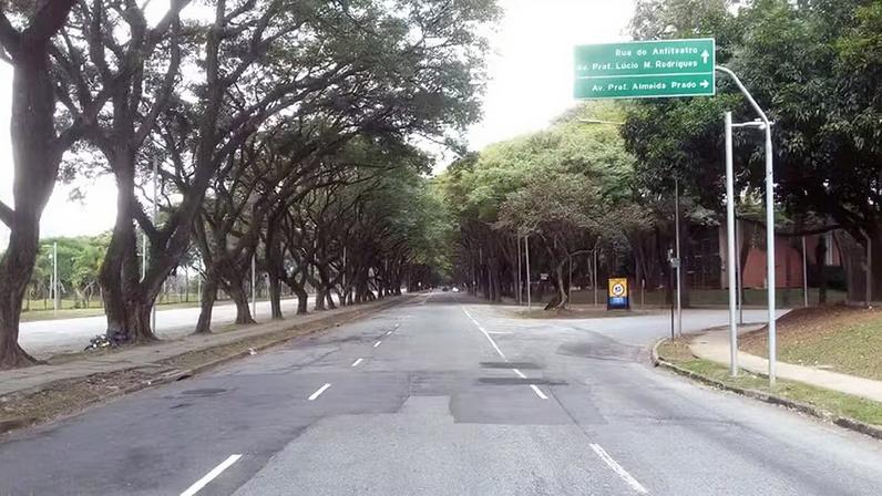 Testes práticos foram realizados dentro da Universidade — Foto: Moises Dorado