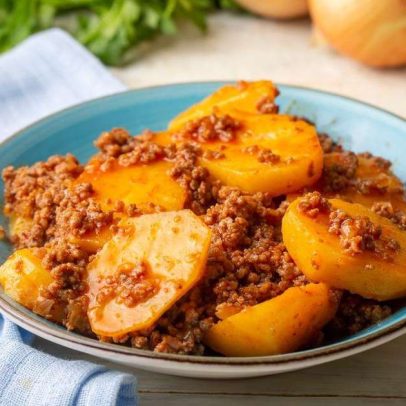 Cinco jantares fitness com batata-doce para variar o cardápio