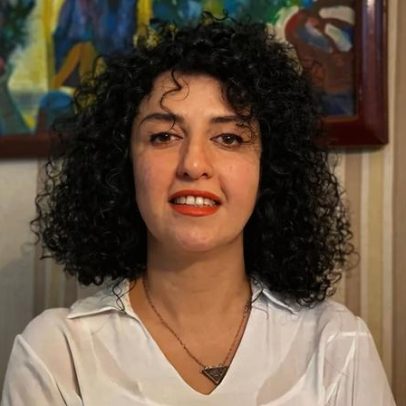 Saúde de Narges Mohammadi piora e ativista é transferida para hospital