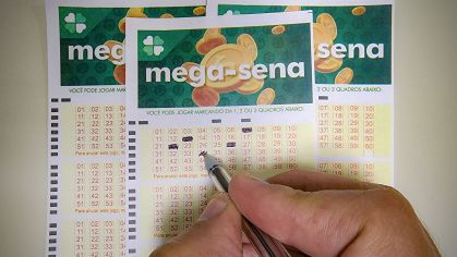 Aposta simples, com seis números marcados, custa R$ 6