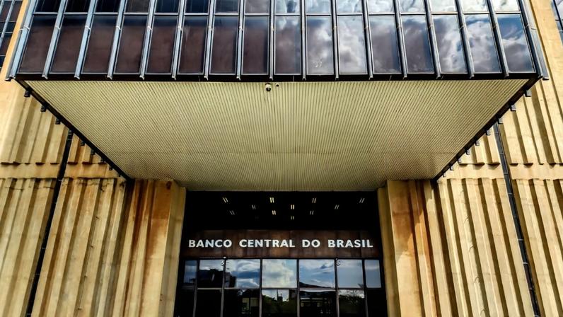 Banco Central restringe uso do FGC por bancos na captação de recursos