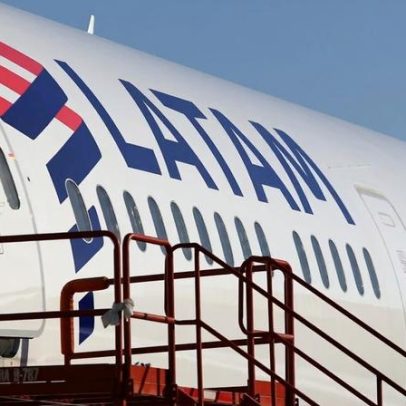 Latam reduz voos em junho devido à crise de combustível