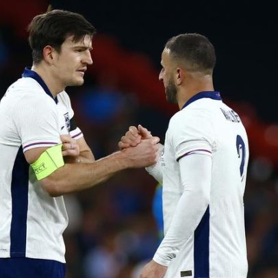 Ex-lateral da Inglaterra critica ausência de medalhões na Copa do Mundo