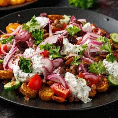 Cinco saladas mornas para dias frios