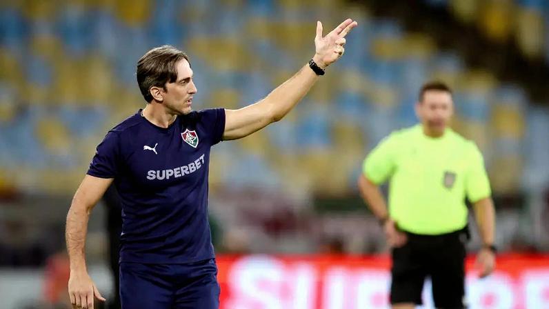 Zubeldía celebra vitória do Fluminense sobre o São Paulo e identidade retomada