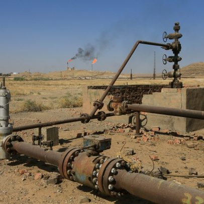 Iraque mira restabelecer exportação de petróleo em 7 dias após crise em Ormuz