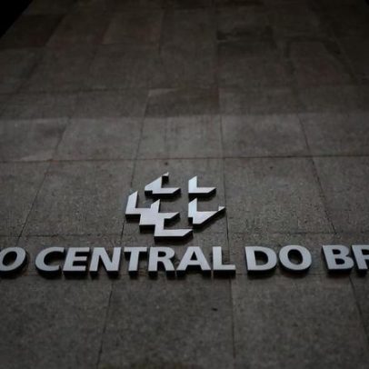 PEC da autonomia do BC tem pedido de vista na CCJ e votação é adiada