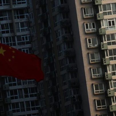 China pede cessar-fogo; Irã diz ter discutido Estreito de Ormuz com Pequim