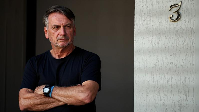 O ex-presidente do Brasil, Jair Bolsonaro, em prisão domiciliar em agosto de 2025. Brasil, 14 de agosto de 2025. REUTERS/Adriano Machado/FOTO DE ARQUIVO