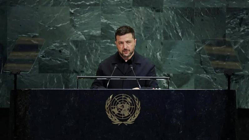 Ucrânia vê atividade incomum na fronteira com Bielorrússia, diz Zelensky