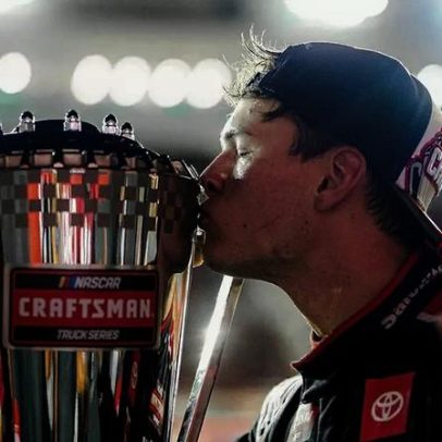 Corey Heim é anunciado pela 23XI Racing para temporada de 2027