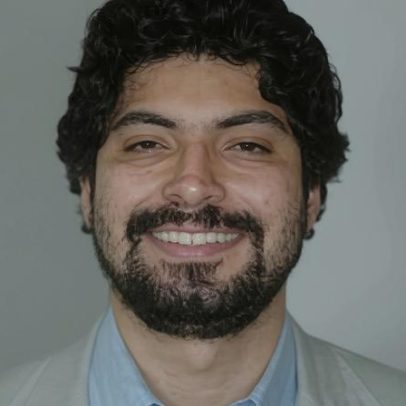 Jalecos azuis do SUS moldam a identidade nacional