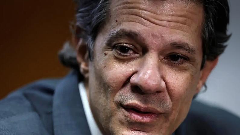 Ministro da Fazenda, Fernando Haddad, em entrevista à imprensa em Brasília 18/12/2025 REUTERS/Adriano Machado