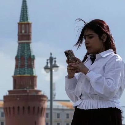 Rússia restringe internet móvel antes do Desfile da Vitória