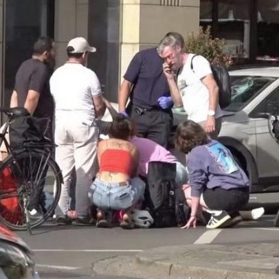 Carro atinge pedestres em Leipzig deixa dois mortos e feridos