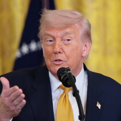 Trump divulga transações de centenas de milhões de dólares no 1º trimestre