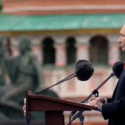 Putin diz que guerra na Ucrânia é justa e critica OTAN em desfile da Vitória