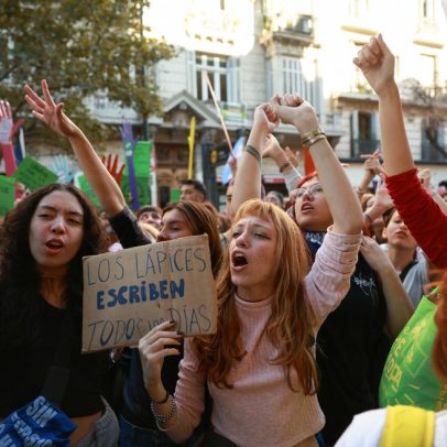 Universitários argentinos denunciam desmantelamento da educação sob Milei