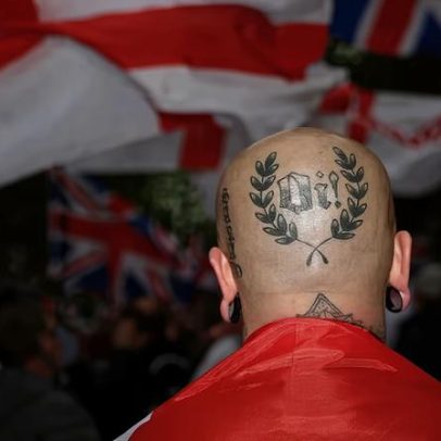 Milhares marcham em Londres em protesto sobre imigração e pró-Palestina