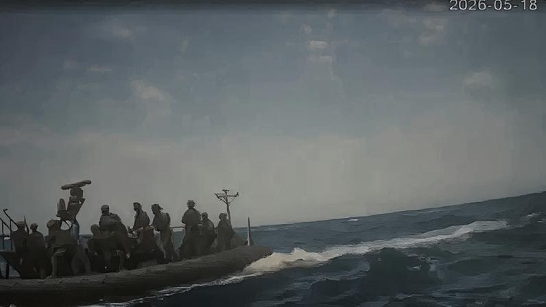 Barco da Marinha israelense intercepta flotilha a caminho de Gaza 18 de maio de 2026 Captura de tela/Divulgação via REUTERS