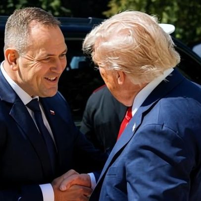 Trump anuncia envio de mais 5 mil soldados para a Polônia