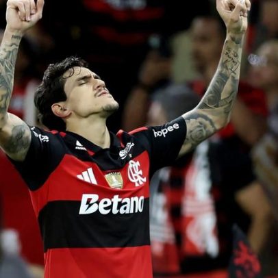 Pedro decide e Flamengo avança às oitavas da Libertadores