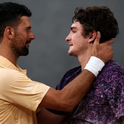 Djokovic elogia o alto nível da batalha contra João Fonseca