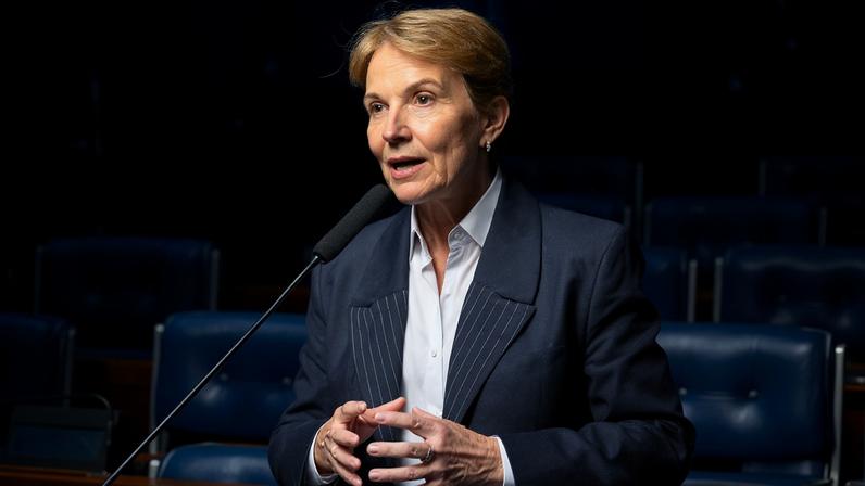 À bancada, em pronunciamento, senadora Tereza Cristina (PP-MS).