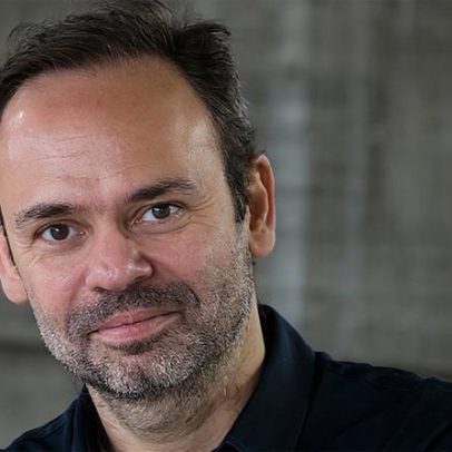 Guilherme Wisnik lança o single Sopros da Escuridão