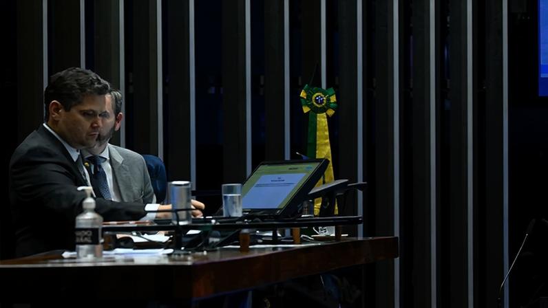 Senador Astronauta Marcos Pontes (PL-SP) em pronunciamento via videoconferêcia.