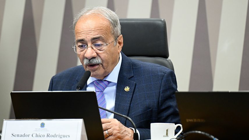 Mesa: vice-presidente da CEsp, senador Chico Rodrigues (PSB-RR).