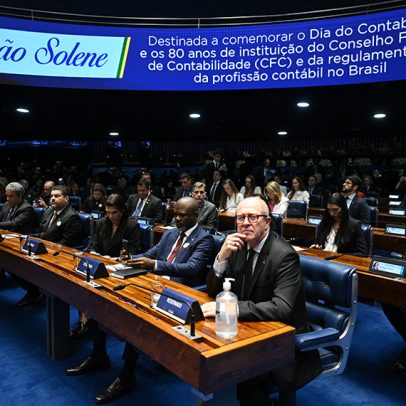 Sessão destaca contadores na reforma tributária e no combate à corrupção