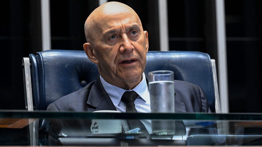 Mesa: 2º secretário da Mesa do Senado Federal, senador Confúcio Moura (MDB-RO).