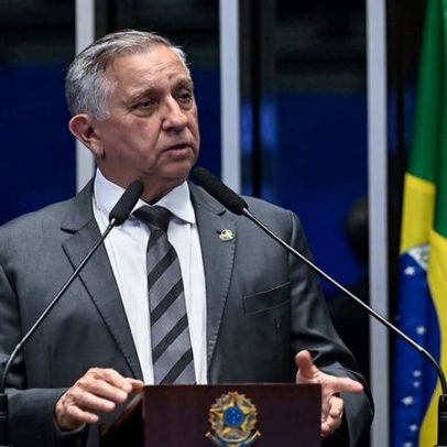Izalci Lucas aponta influência política em casos do Banco Master e BRB