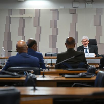 Especialistas pedem política permanente para ampliar educação profissional