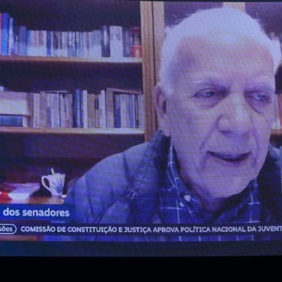 Oriovisto homenageia os 34 anos do Jornal Agora Paraná