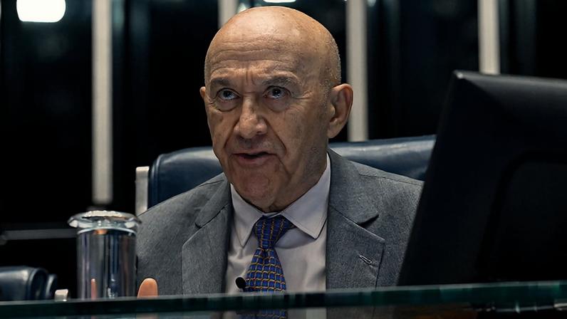 2º secretário da Mesa do Senado Federal, senador Confúcio Moura (MDB-RO) conduz sessão.