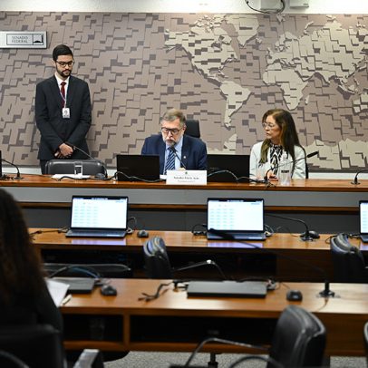 CCT avança: direito de motoristas de app recusar pagamento em dinheiro