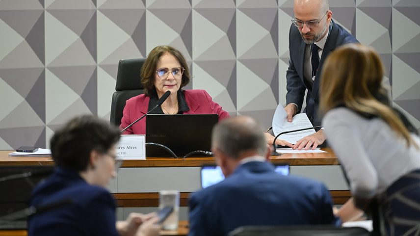 À bancada, senador Zequinha Marinho (Podemos-PA).